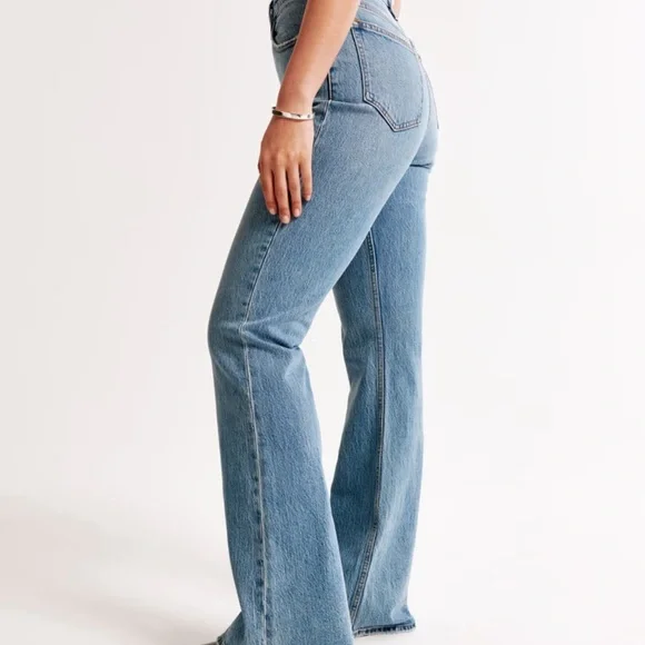 Abercrombie & Fitch Curve Love High Rise Vintage Flare Jean sz: 29/8 - Picture 2 of 7